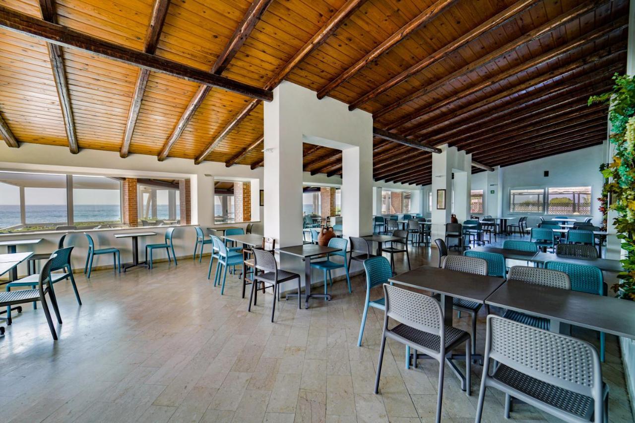 Villaggio Torre Ruffa Robinson カーポ・ヴァチカーノ エクステリア 写真